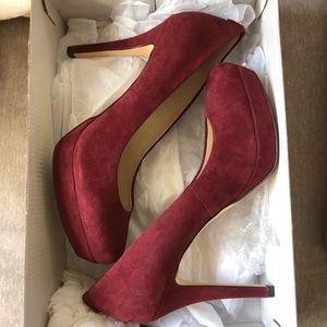 Michael kors maroon heels